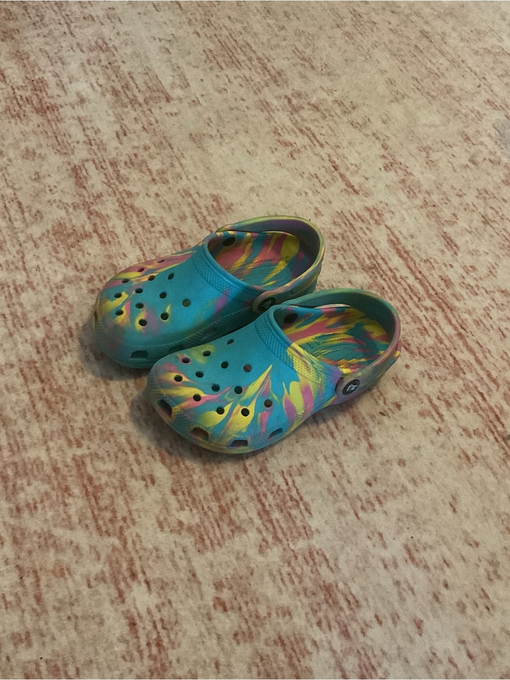 Kids Teal Tie-Dye Clog Shoes - Crocs